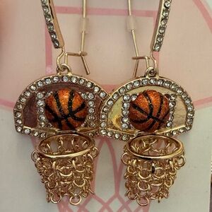 NEW! Betsey Johnson Basketball Hoop and Net earrings